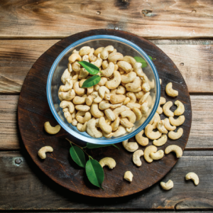 White Cashew Kernels W320